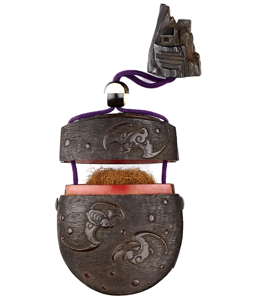 Lucky bats tobacco container ojime lucky bats tobacco container ojime