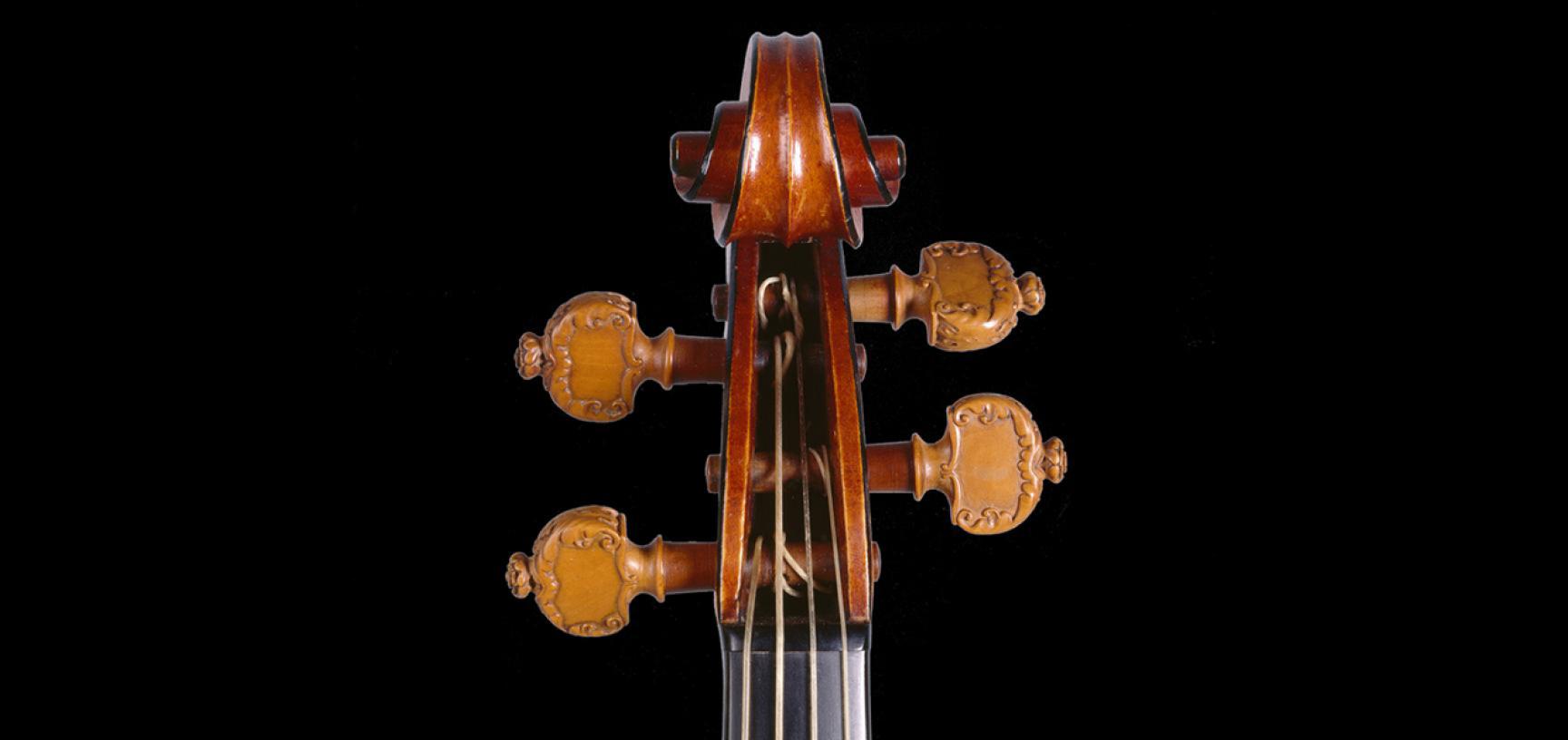 The ‘Messiah’ Violin by Antonio Stradivari (detail)