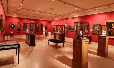  ARTS OF THE 18TH CENTURY Gallery at the Ashmolean