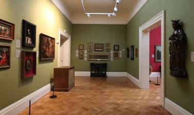  GERMAN AND FLEMISH ART Gallery at the Ashmolean 