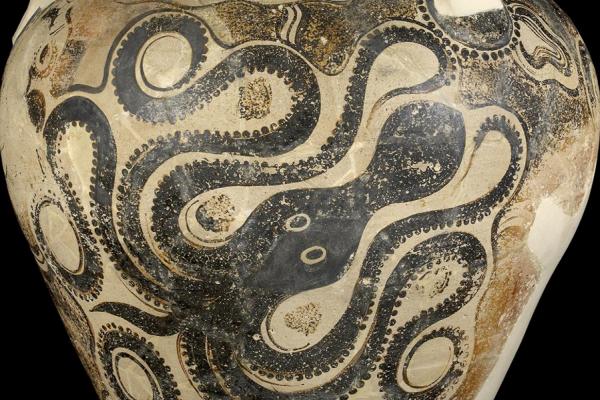 Storage jar (pithos) with octopus design, Crete, 1450-1400 BC