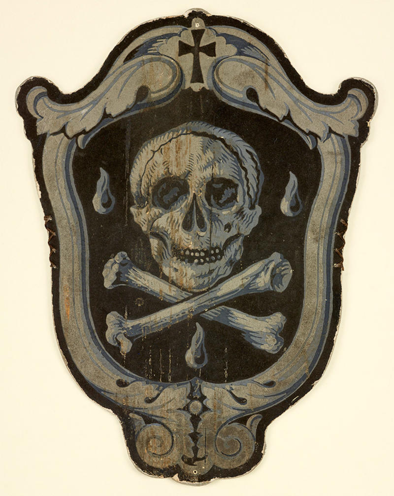 Mememto Mori ephermeral funerary chiaroscuro print showing a skull and crossbones 