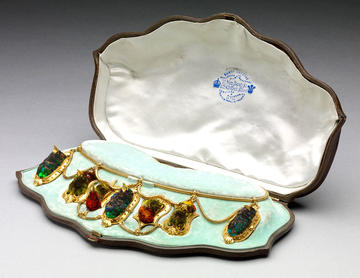 Humming bird necklace and case by Harry Emanuel, 1856